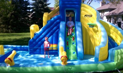 Prize Tornado/ Cash Box  and bounce house combo  in Minnesota MN