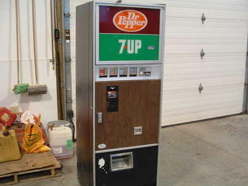 Pop/Beer Vending Machine in Minnesota MN