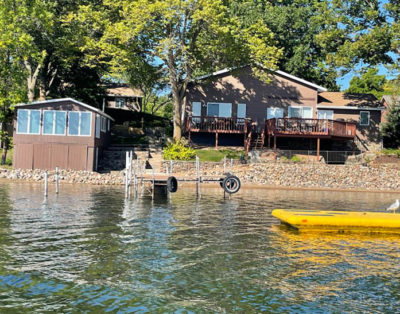 Top Lake Vacation Homes in MN